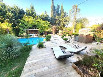Gîte pour 4 personnes, avec piscine et jardin, animaux acceptés à Velaux