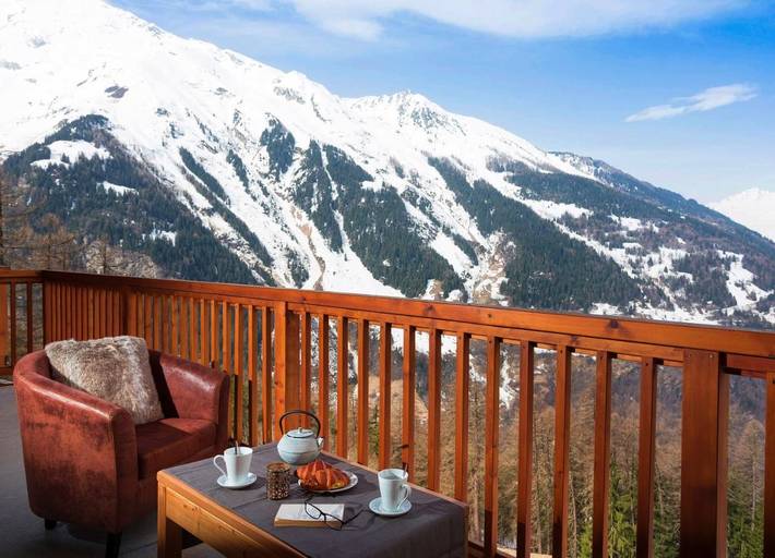 Appart’hôtel pour 6 personnes, avec piscine et terrasse, animaux acceptés