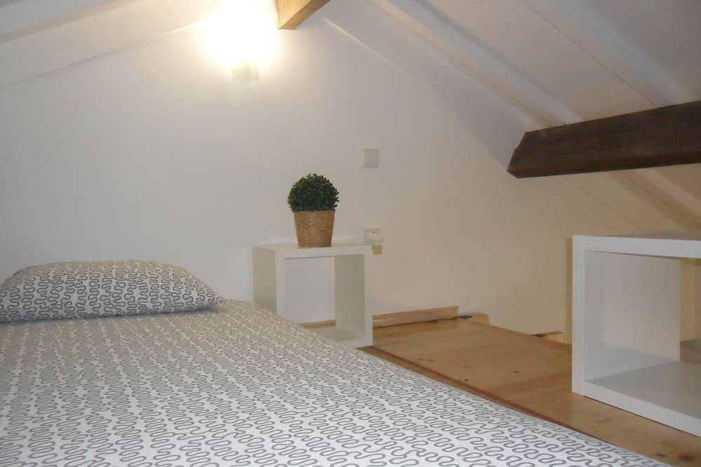 Apartamento entero, Your Place Porto I - T1 con entrepiso in Santo Ildefonso, Oporto