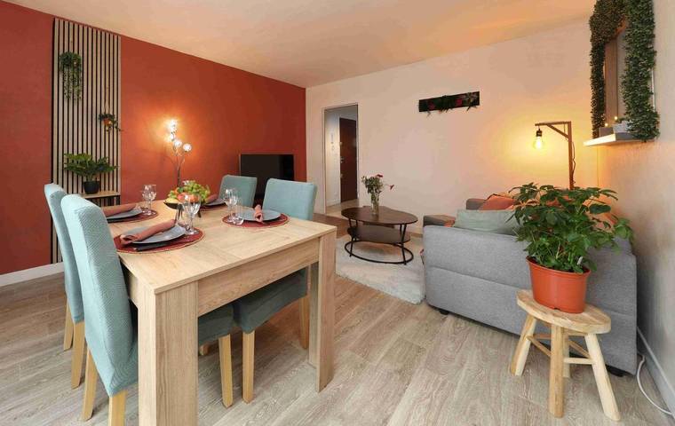 Appartement de vacances pour 6 personnes, avec Balcon et Terrasse à Compiègne