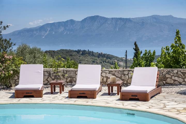 Location de vacances pour 6 personnes, avec jardin, animaux acceptés à Leucade - 2