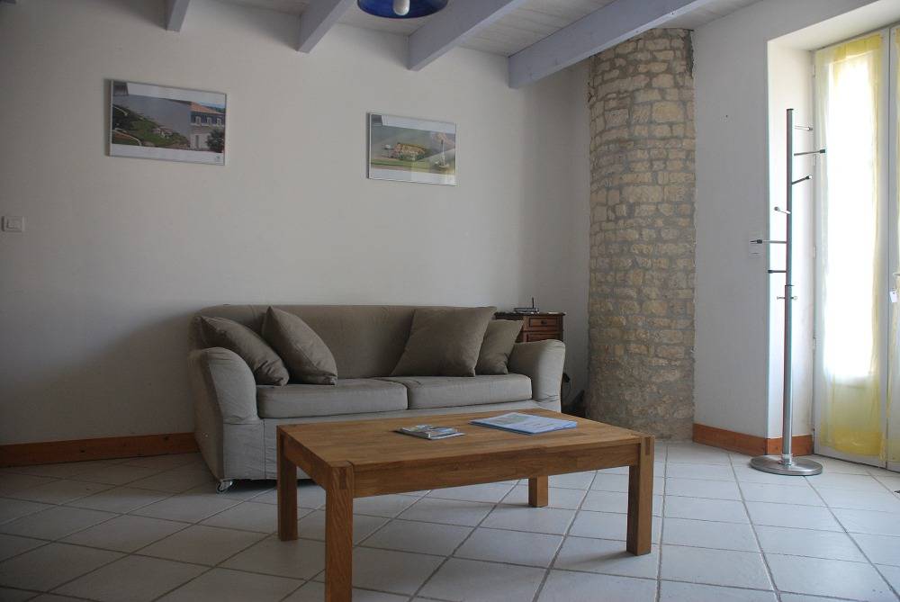 Le Nid - Gîtes les Grandes Chaumes in Surgères, Région de Rochefort