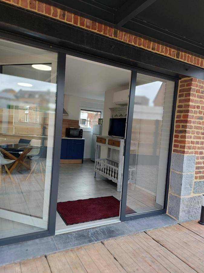 Gîte pour 4 personnes, avec terrasse, animaux acceptés à Sémeries - 2