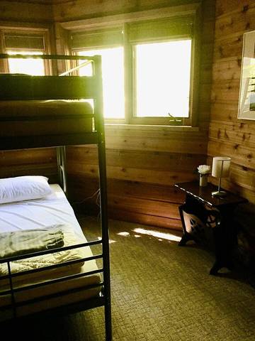 Cottage for 10 Guests in Grand Bend, ON, Lake Huron ON, Picture 2