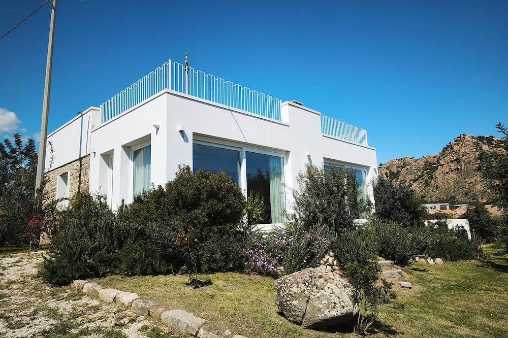 Villa Terias in Santa Maria Navarrese, Lotzorai