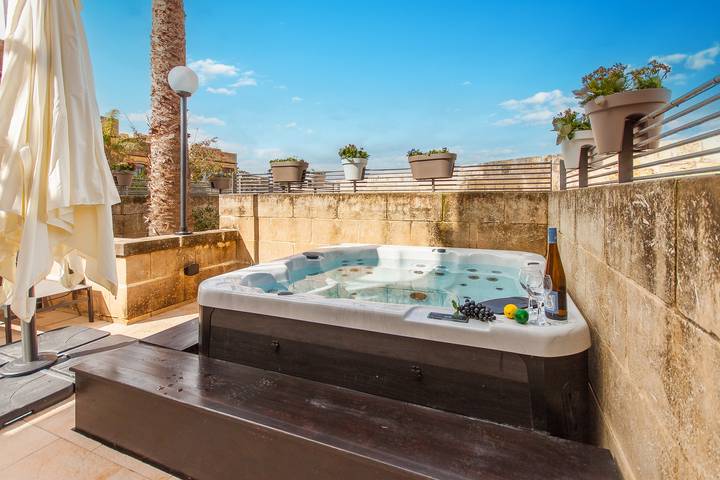 Ferienhaus für 4 Personen, mit Pool und Terrasse sowie Meerblick, mit Haustier - 1