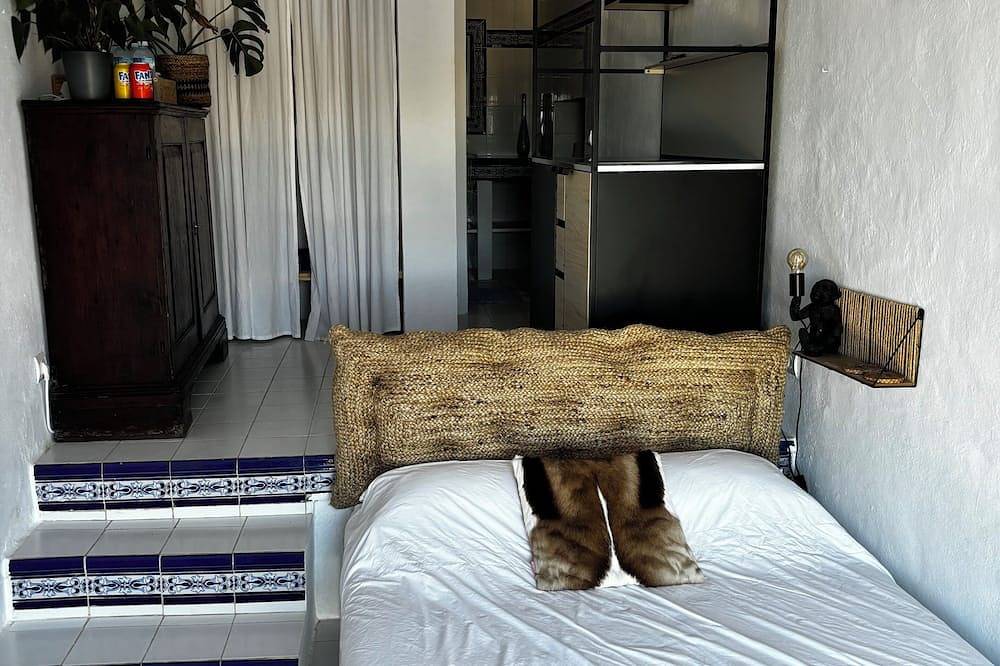 Apartamento entero, Chic Casita with Ac and Wifi in amazing Eivissa in Nuestra Senora de Jesus, Santa Eulària des Riu