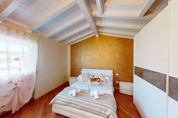 Chalet für 5 Personen, mit Garten und Pool am Gardasee - 2