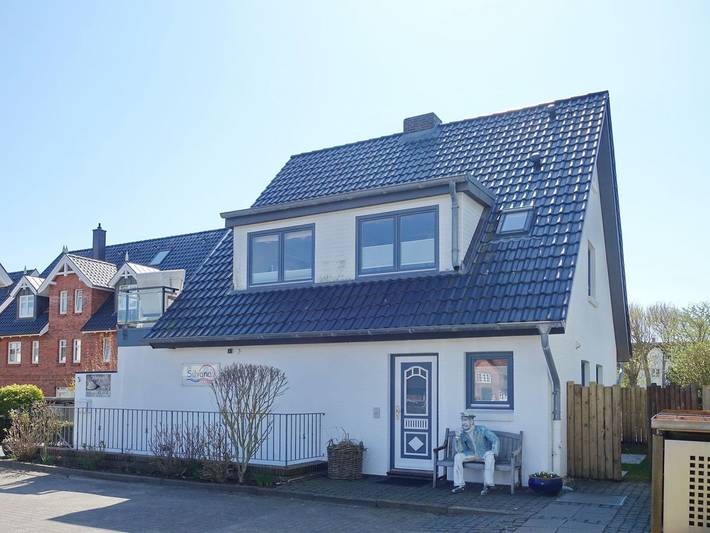 Ganze Ferienwohnung, Haus Silvana, App. 3 - 1-Raum Appartement mit ca. 25m ² Nutzfläche im Erdgeschoss. in Wenningstedt, Sylt