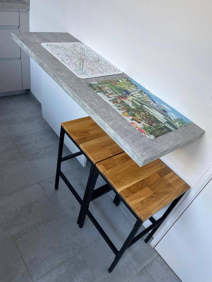 Appartement entier, T1 à 5' de la gare, 25' de Paris in Verneuil-sur-Seine, Yvelines