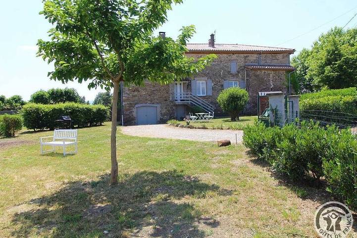 Location de vacances pour 4 personnes, avec Balcon et Jardin dans Saint-Jean-de-Touslas