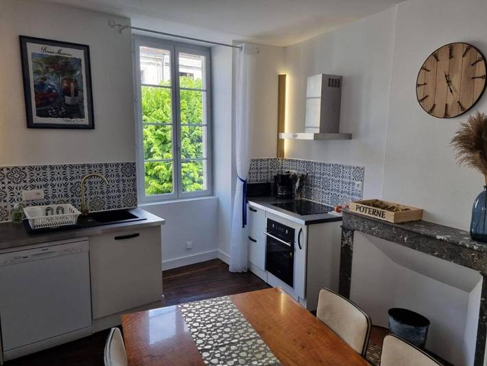 Gîte pour 7 personnes, avec jardin et vue à Aubeterre-sur-Dronne - 4