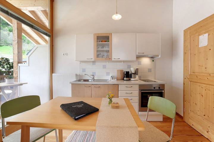 Ganze Wohnung, Ferienwohnung "Zwick Valmeina" mit Panoramablick, Balkon und Gemeinschaftsgarten in Burgeis, Mals