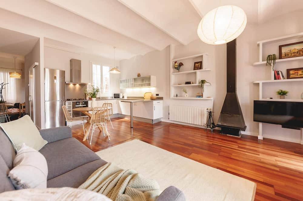 Ganze Wohnung, Bravissimo Nou del Teatre, mit Balkon und Panoramablick im Herzen der Altstadt in Girona, Gironès