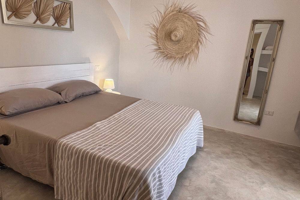 Entire apartment, Camera Chloe Le Stanze Di Chloe, Salento Gallipoli in Racale, Gulf of Taranto