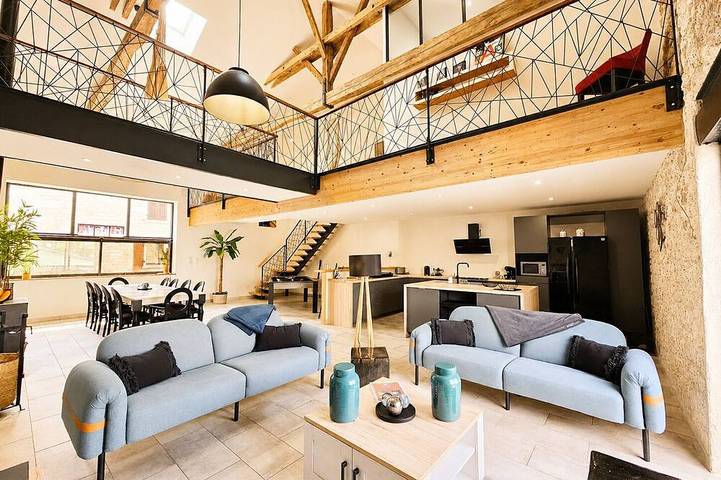 Location de vacances pour 8 personnes, avec terrasse à Magnac-sur-Touvre