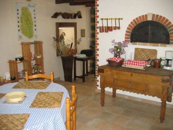 Charmant gîte lorrain avec poêle, jardin et terrasse, proche des sites historiques de Verdun in Beausite, Région de Bar-le-Duc