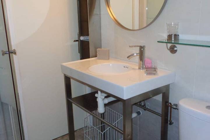 Ganze Wohnung, Quiet 25m2 studio in Rumilly, halfway between Annecy & Aix-les-Bains in Rumilly, Annecy und Umgebung