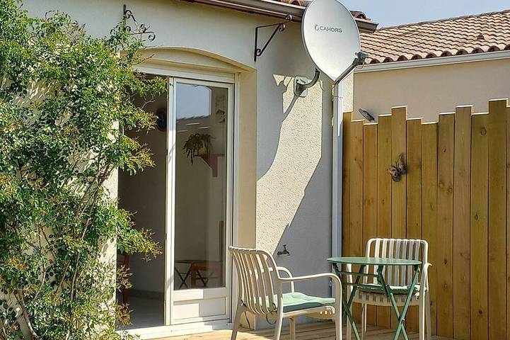Location de vacances pour 3 personnes, avec Jardin à Hiers-Brouage