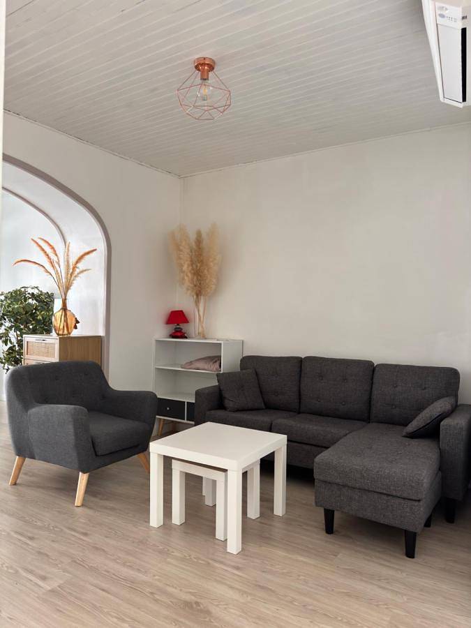 Location de vacances pour 6 personnes, avec terrasse et jardin à Villelaure - 4