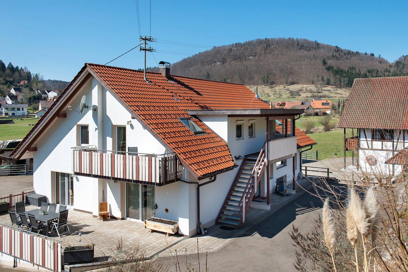 Ganze Wohnung, Ferienwohnung 'Felix' mit Balkon und Wi-Fi in Meßstetten, Neckar-Alb