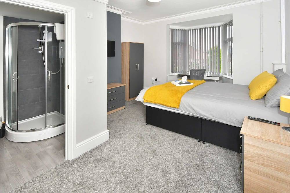 Superior-Habitacion Doble-Baño en la habitacion-With Tv in Stoke-on-Trent, Midlands