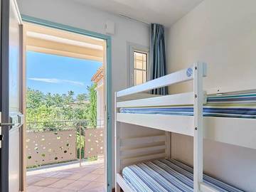 Camping pour 8 Personnes dans Grimaud, Région de Draguignan, Photo 4