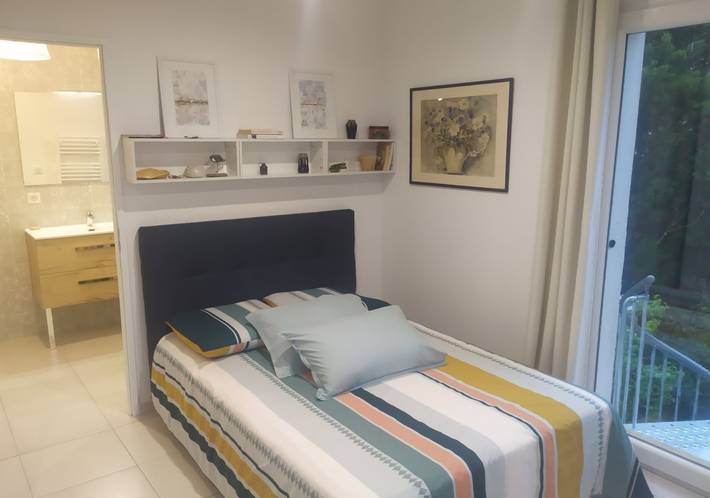 Chambre d’hôte pour 3 personnes, avec jardin à Arles - 4