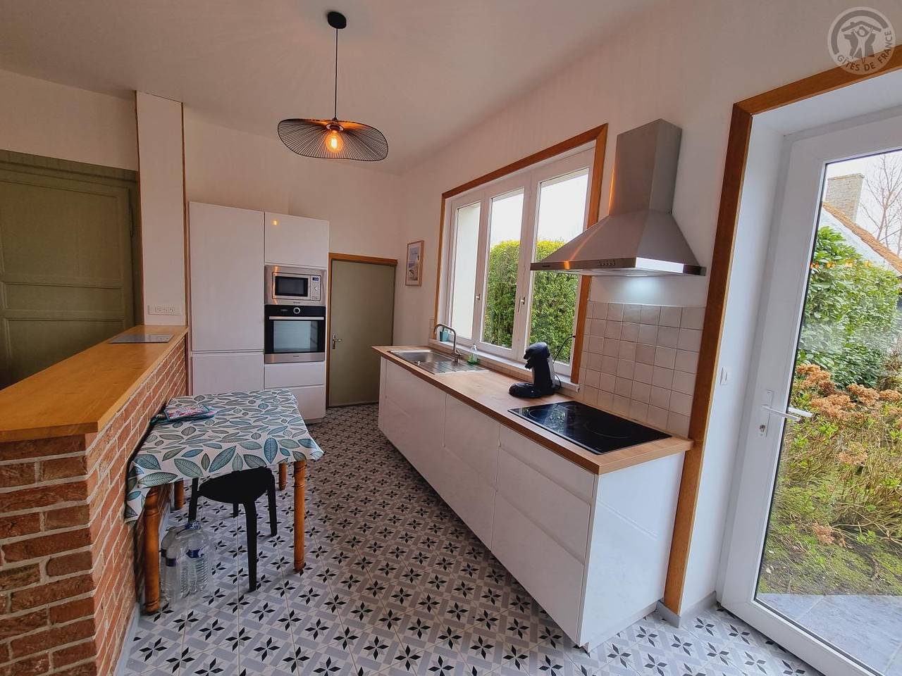 Gîte d'à Côté in Pitgam, Dünkirchen en omgeving
