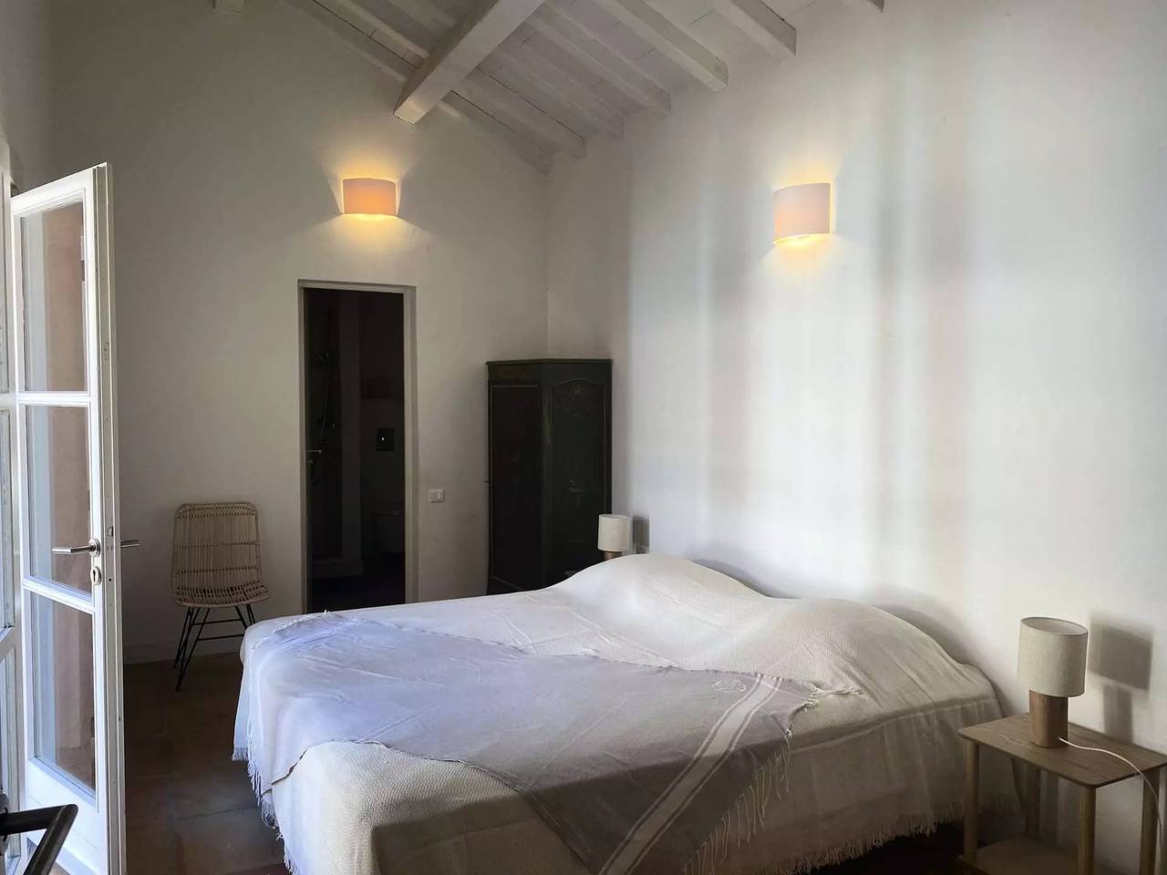 Spaziosa villa vicino al centro del paese e al mare in Hyeres, Porquerolles