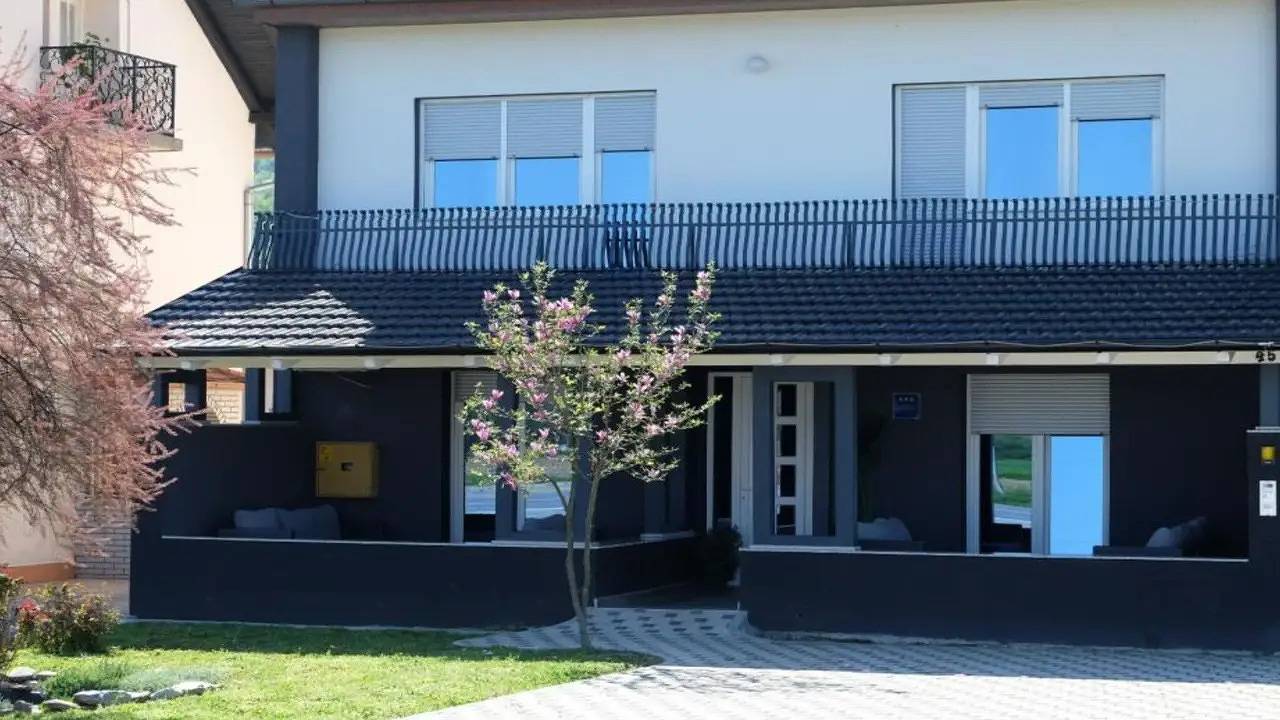 Ganze Ferienwohnung, Ferienwohnung für 3 Personen (32 m²) in Požega in Pozega-Slawonien
