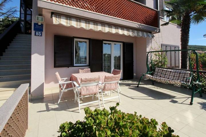 Ferienwohnung für 5 Personen, mit Balkon/Terrasse