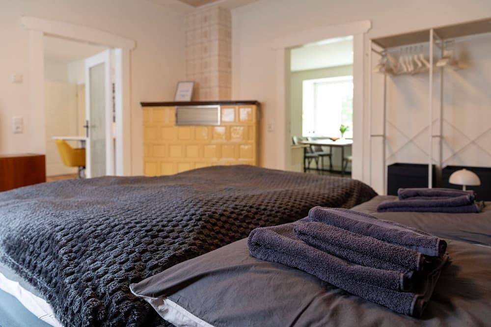Ganze Wohnung, Ferienwohnung Marie - Ferienhaus Enessa in Lauchhammer, Naturpark niederlausitzer heidelandschaft (Brandenburg)