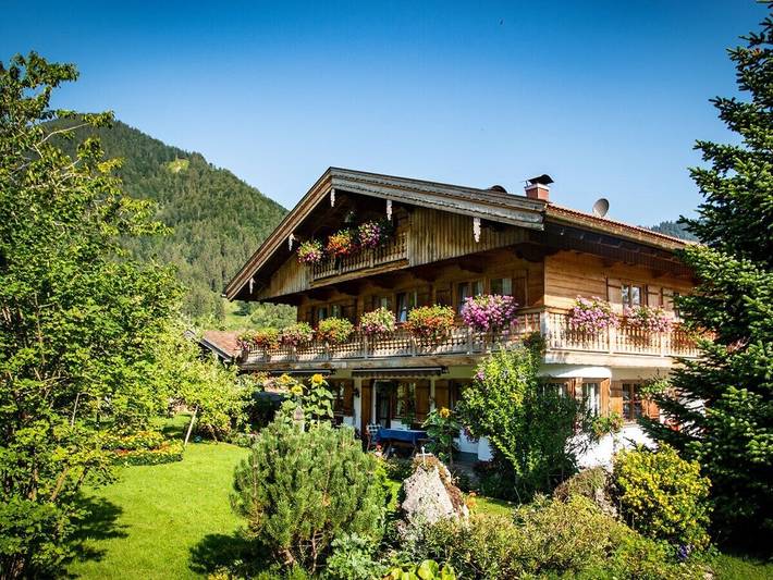 Bienvenue à la maison d'hôtes Becher in Kreuth, Alpes bavaroises