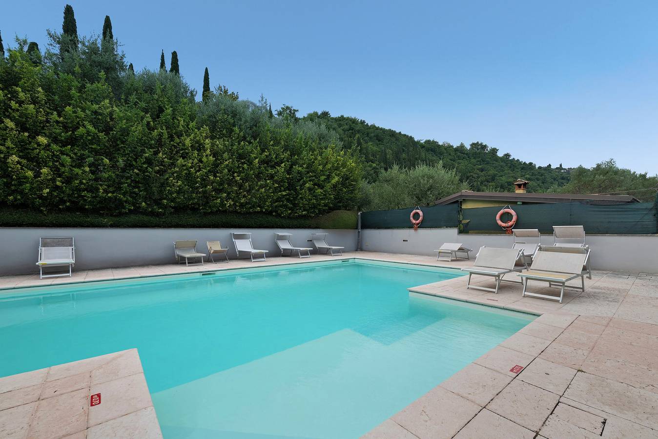 Ganze Wohnung, Apartment 'Serenella' mit Seeblick, Wlan und Klimaanlage in Maderno, Toscolano-Maderno