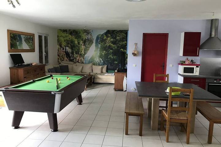 Location de vacances pour 6 personnes, avec Terrasse et Jardin à Vivonne