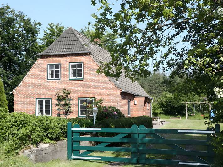 Ferienhaus für 6 Personen, mit Sauna und Garten, mit Haustier