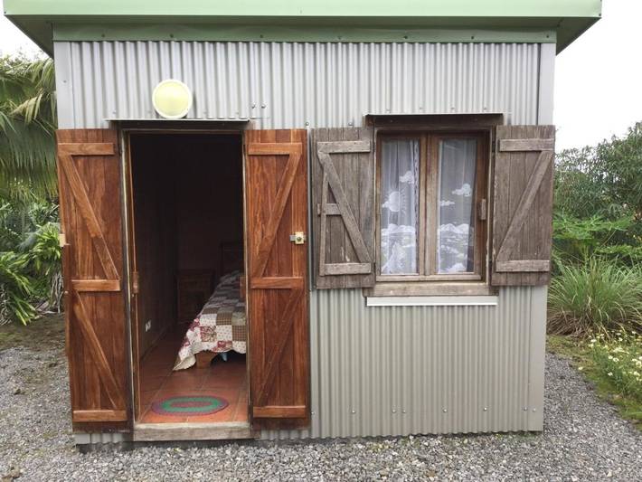 Camping pour 3 personnes, avec jardin sur l' Île de la Réunion - 2