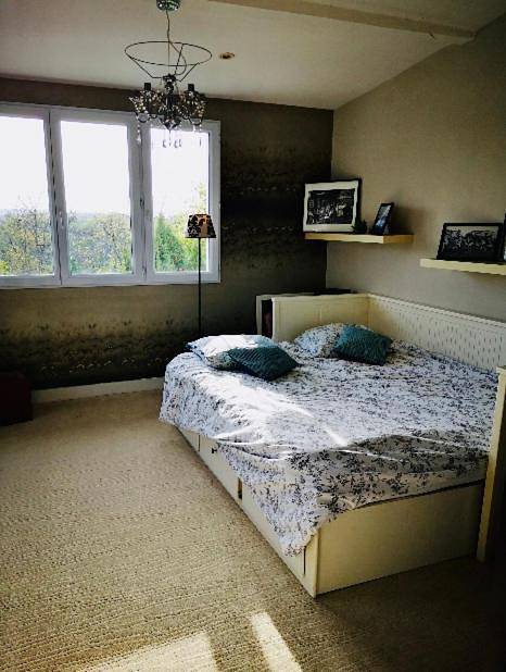 Location de vacances pour 6 personnes, avec vue ainsi que terrasse et piscine à Saint-Pierre-d'Irube - 3