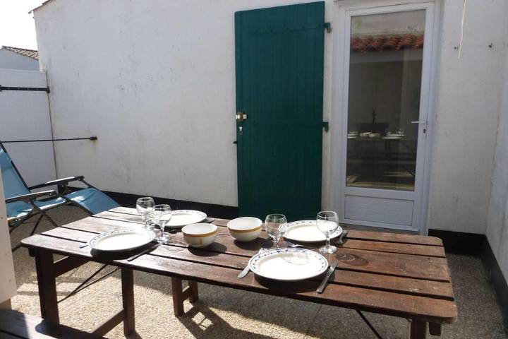 Villa pour 5 personnes, avec terrasse et piscine, animaux acceptés à Bretignolles-sur-Mer