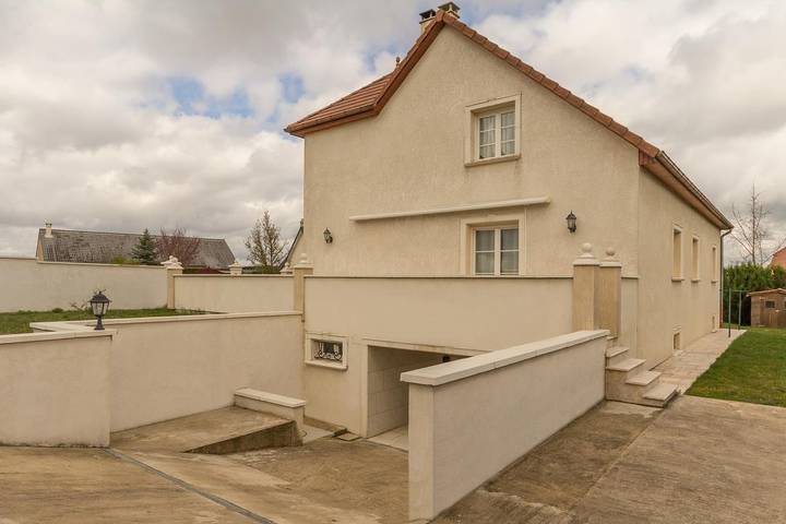 Villa pour 10 personnes, avec jardin et terrasse en Bourgogne - 3