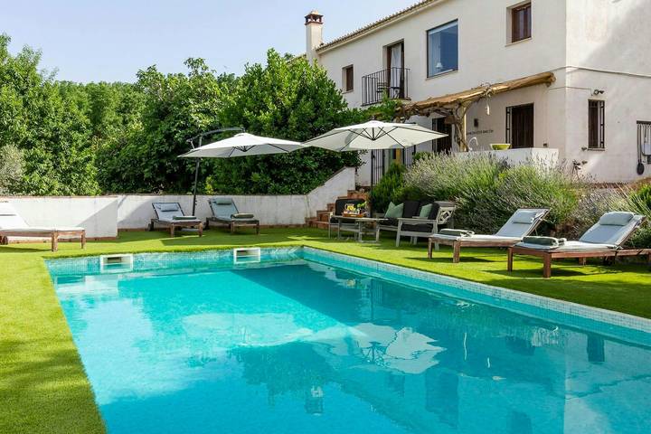 Casa de vacaciones para 10 personas, con jardín, Se admiten mascotas - 1