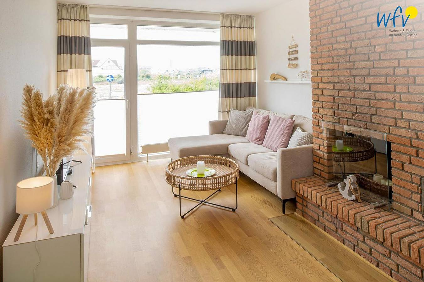 Ganze Wohnung, Komfortable Ferienwohnung Wellenrauschen - mit Kamin & Terrasse auf Langeoog in Langeoog