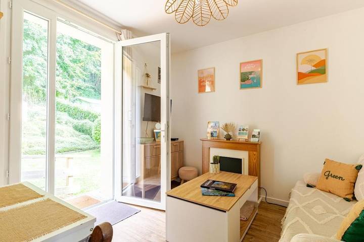 Maison de vacances pour 3 personnes, avec vue ainsi que jardin et sauna - 1