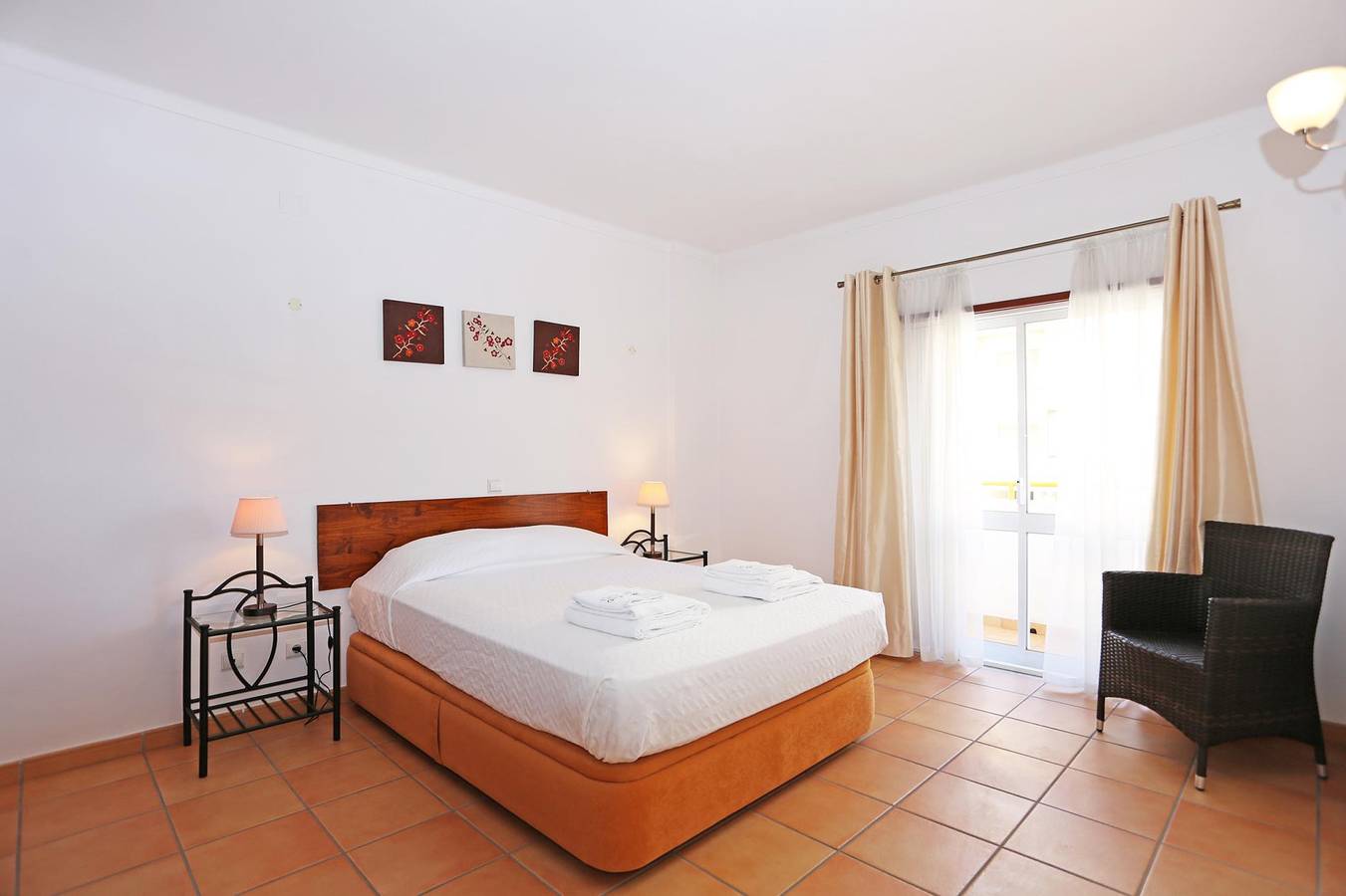 Maison de vacances pour 2 personnes avec balcon in São Sebastião, Lagos