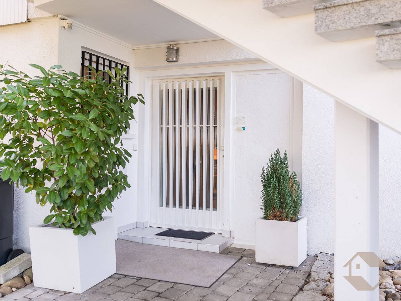 Ganze Ferienwohnung, Ferienwohnung Götz - Ferienwohnung, 80qm, 1 Schlafzimmer, 1 Wohn-/Schlafzimmer, max. 3 Personen in Bad Liebenzell, Nordschwarzwald