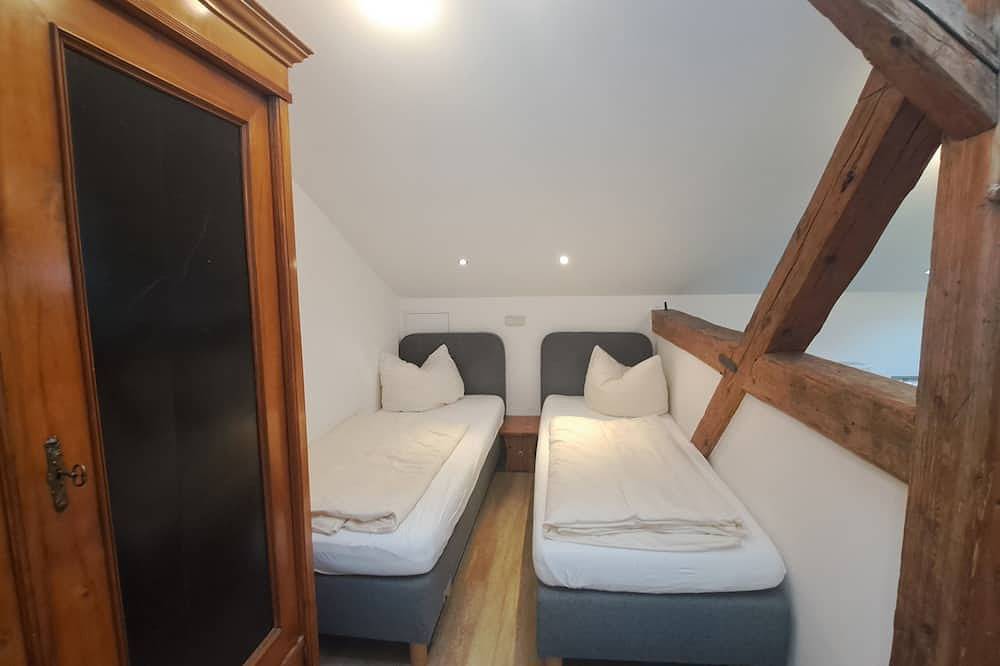 Ganze Wohnung, Appartementzimmer Nr. 8 in Neuötting, Landkreis Altötting