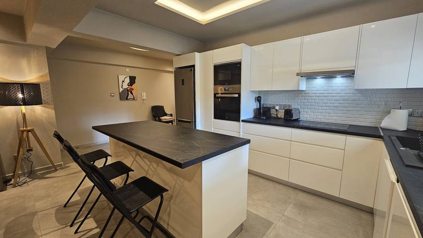 Apartamento entero, 23 Nic - Stay Executive Retreat in Nicosia, Chipre Sur