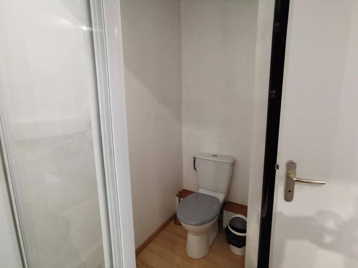 Appartement entier, La Maison Bleue, Suite in Rodez, Aveyron