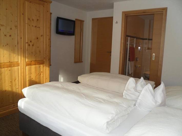 Chambre d’hôte pour 2 personnes, avec jardin ainsi que vue et balcon à Hintertux - 4